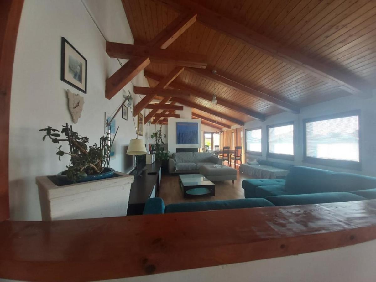 Delfar Penthouse Apartment *